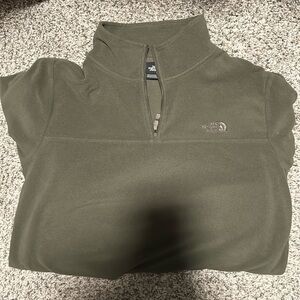 North face long sleeve pull over